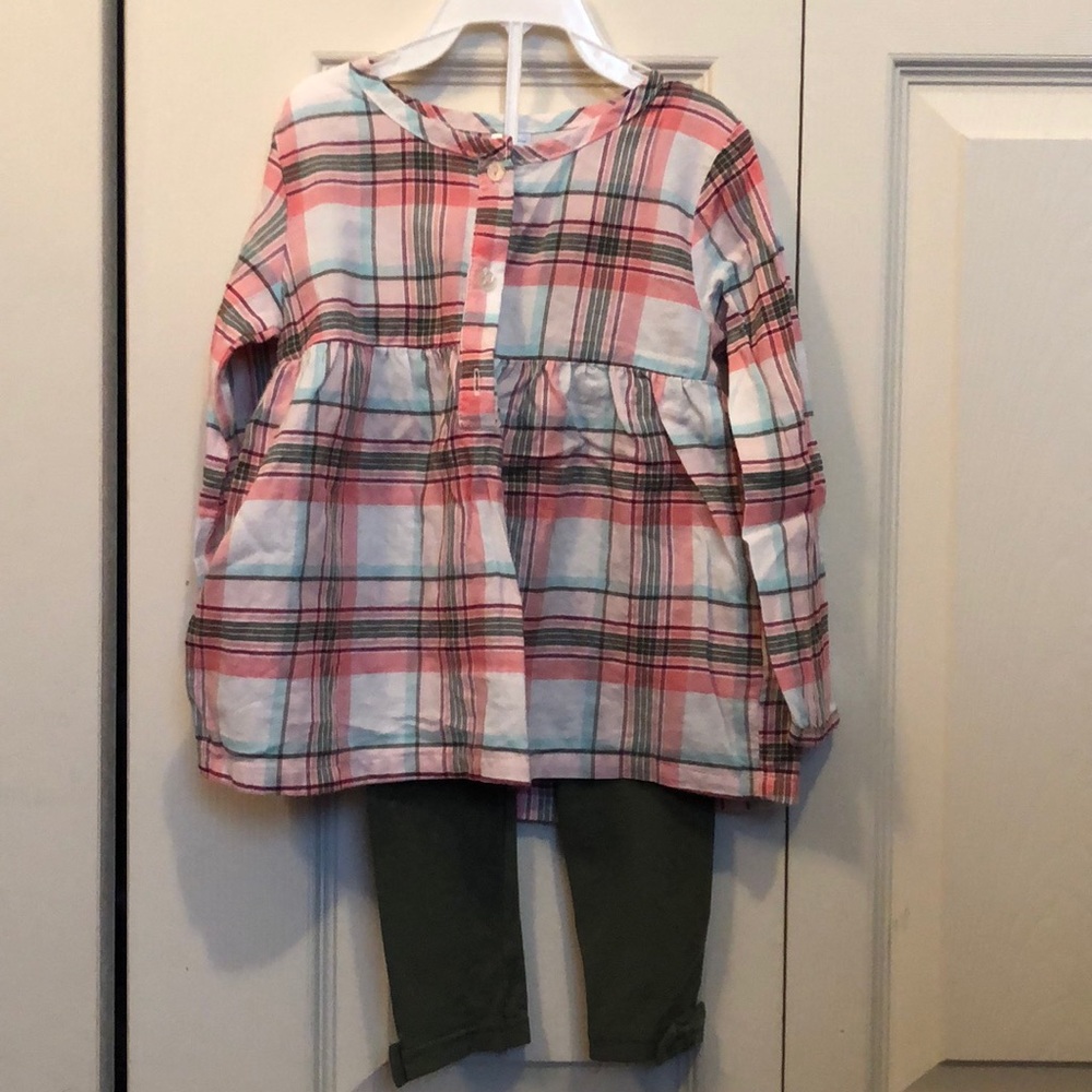3T outfit light weight long sleeve top With pants